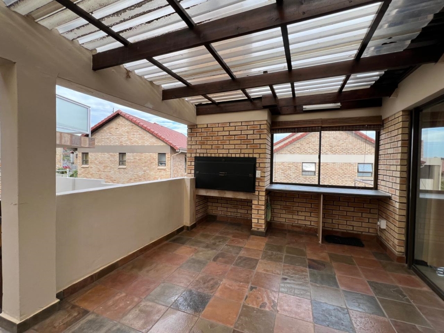 3 Bedroom Property for Sale in Seemeeu Park Western Cape